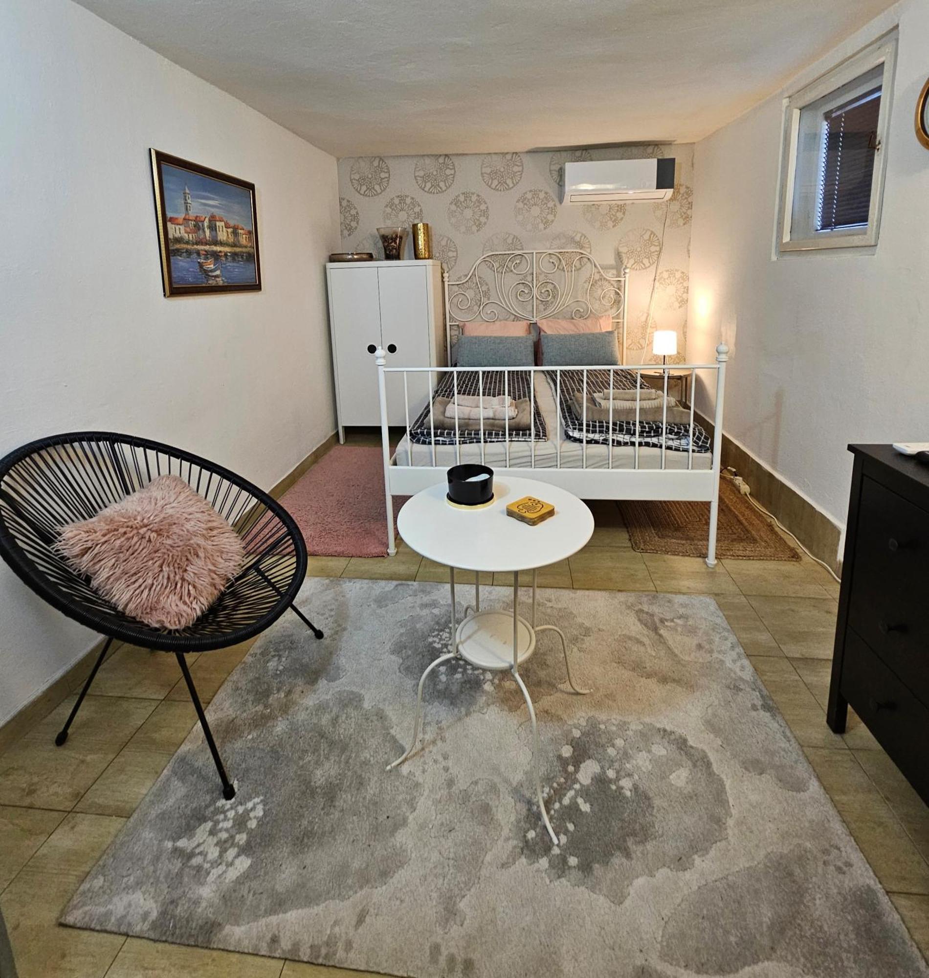 Apartman Podrumce,Netflix, Besplatan Parking Smederevo Exteriör bild